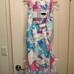 Hello Kitty Fleece Blanket